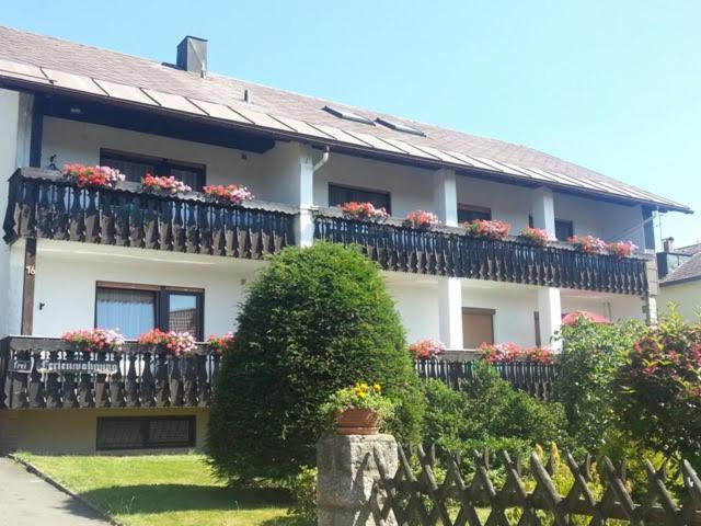 Ferienwohnungen Hopfen Und Malz Fichtelberg Esterno foto